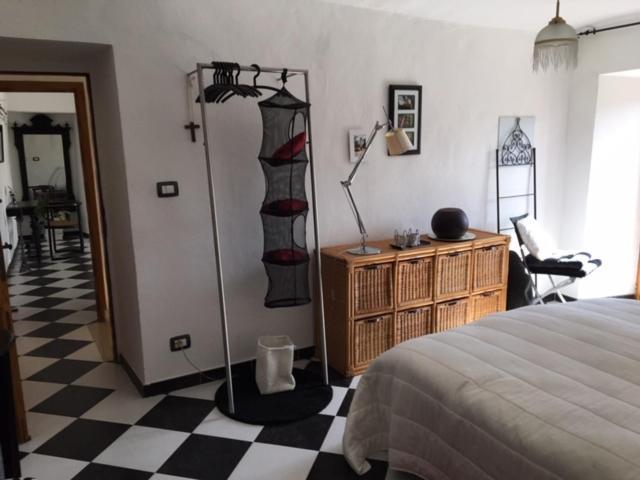 Casa Petra - Casa Tre Stelle - Casa Caneva - Ferien Fuer 6-14 Personen Ponti Eksteriør bilde