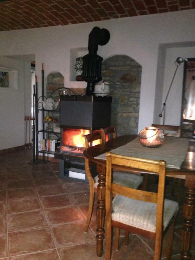 Casa Petra - Casa Tre Stelle - Casa Caneva - Ferien Fuer 6-14 Personen Ponti Eksteriør bilde